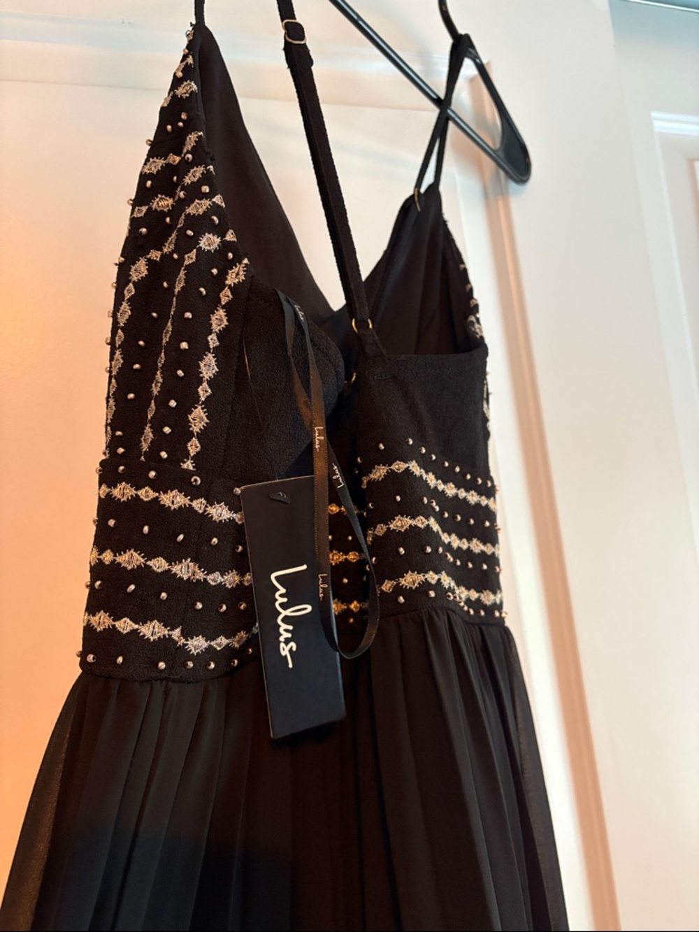 Lulu's Black Beaded V-Neck Prom Gown - Picture 5 of 8
